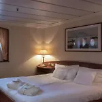 Onriver - Ms Cezanne 4*