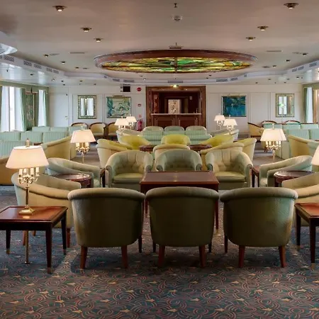 Botel Onriver Hotels - Ms Cezanne Budapest