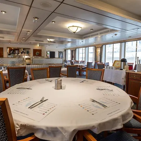 Onriver - Ms Cezanne 4* Budapeste