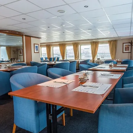 Onriver - Ms Cezanne 4*