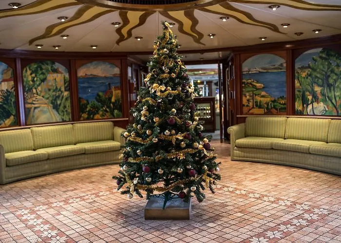 Botel Onriver - Ms Cezanne