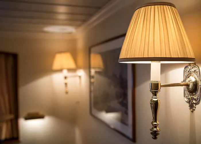 Botel Onriver - Ms Cezanne