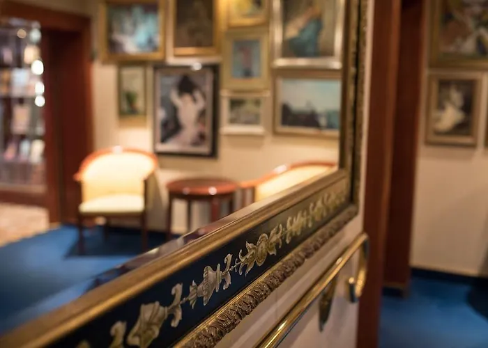 Botel Onriver - Ms Cezanne