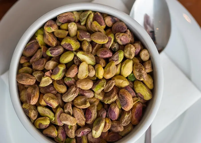 Onriver - Ms Cezanne Botel 4*