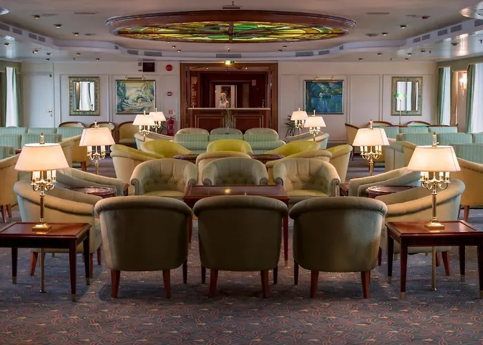 Botel Onriver - Ms Cezanne 4*