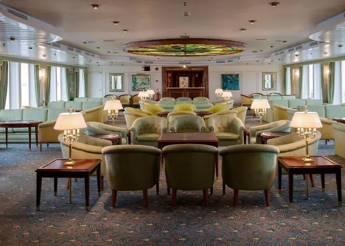 Botel Onriver - Ms Cezanne Budapesta