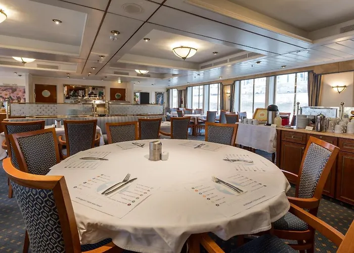 Onriver - Ms Cezanne 4* Budapesta