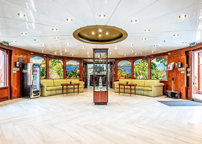 بوتيل Onriver - Ms Cezanne 4*