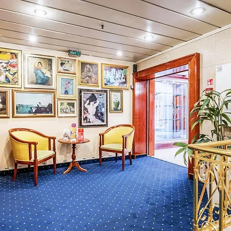 Onriver - Ms Cezanne 4* Budapešť